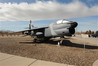 A-7F (YA)